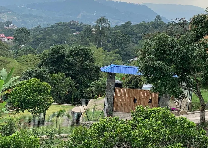Finca Completa - Casa Privada - Via Bogota - La Mesa Con Wifi - Pet Friendly