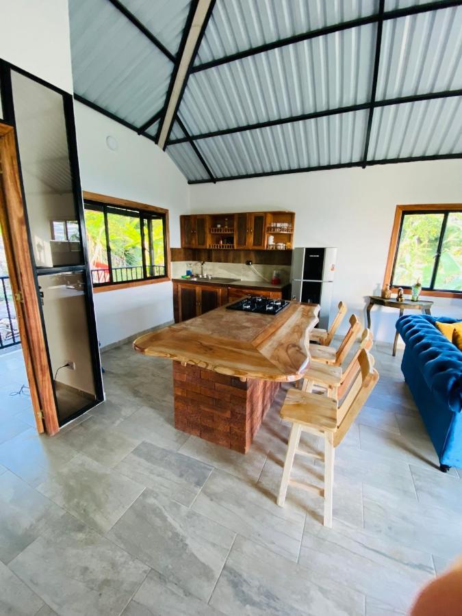 Completa - Casa Privada - Via Bogota - La Mesa Con Wifi - Pet Friendly Holiday home *