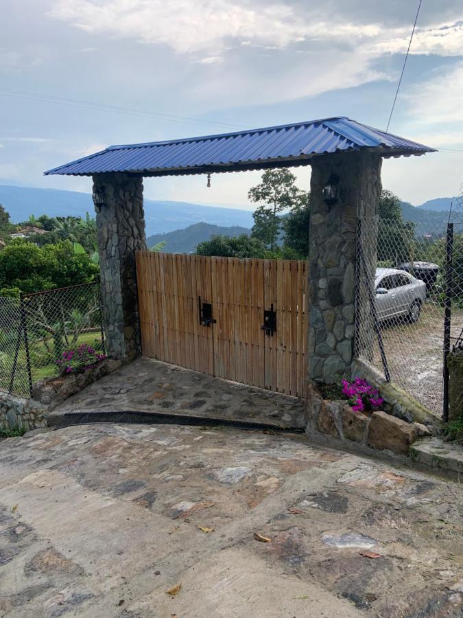 Completa - Casa Privada - Via Bogota - La Mesa Con Wifi - Pet Friendly Holiday home *