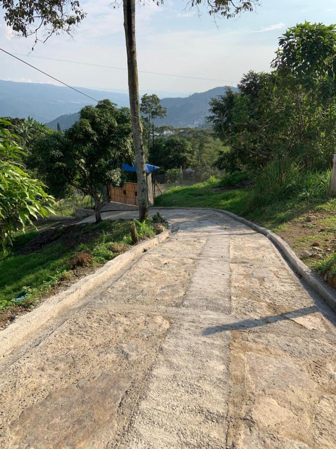 Completa - Casa Privada - Via Bogota - La Mesa Con Wifi - Pet Friendly Holiday home *